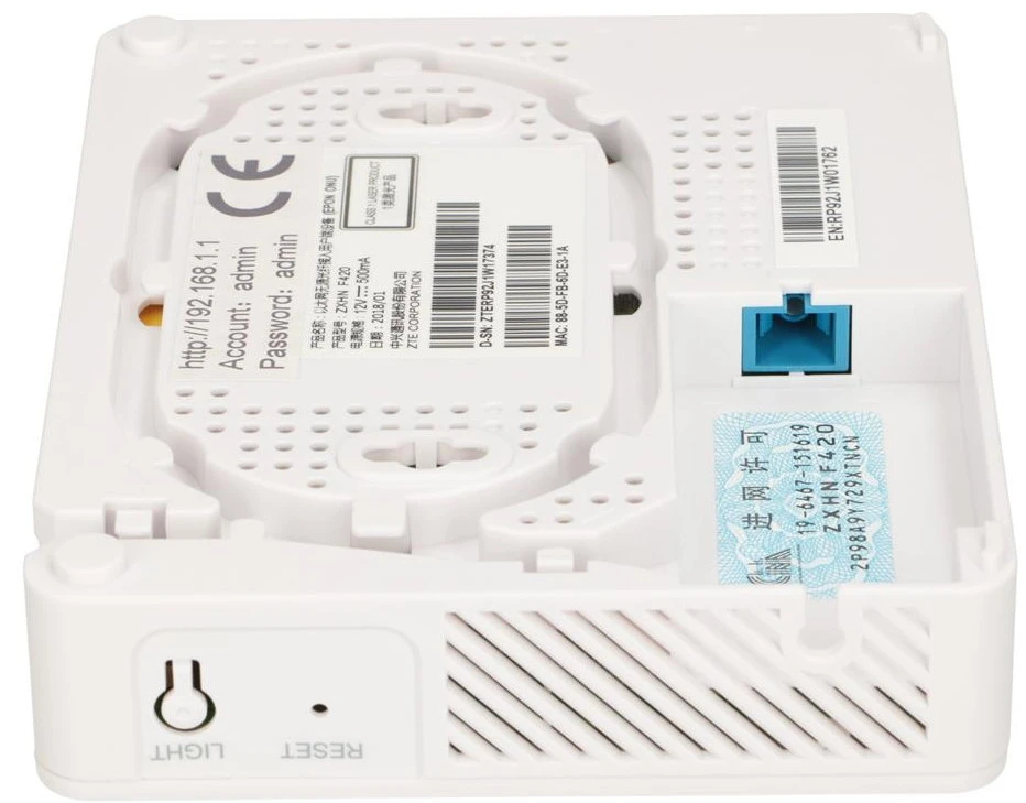 EPON F420 ZTE (1xGE + 3xFE + 1xPOTS)