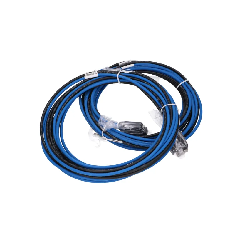 ZTE C300 OLT 2x PRWH, 2x SCXM, 1x HUTQ, 2x CABLE, 1x GTGO