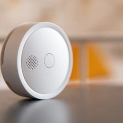 Shelly Plus Smoke Alarm | Bezprzewodowy czujnik dymu | WiFi, Bluetooth, do 10m - Zdjęcie 2