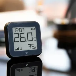 SHELLY H&T GEN3 MATTE BLACK WI-FI TEMPERATURE & HUMIDITY SENSOR - Imagen 2