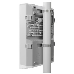 MikroTik CSS610-1GI-7R-2S+OUT | Switch | netPower, 8x RJ45 1000Mb/s PoE, 2x SFP+ - Imagen 2