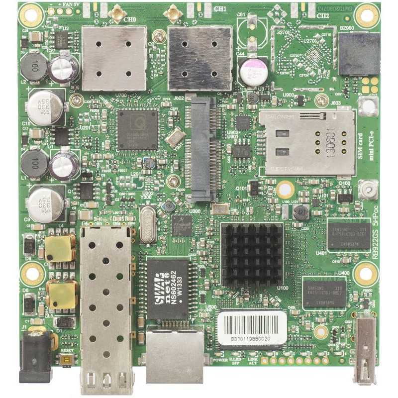 Маршрутизатор WiFi MikroTik RB922UAGS 5HPacD, 5GHz, 1x RJ45 1000Mb/s, 1x SFP, 1x miniPCIe