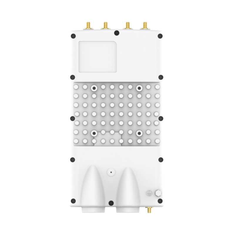 Cambium EPMP Force 4600C ROW EU | Subscriber module | 6 GHz, 1x RJ45 1000Mb/s, 1x SFP+, IP67 - Image 2