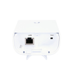 Ubiquiti LocoM2 | CPE | 2,4GHz, 1x RJ45 100Mb/s, 8dBi - Imagem 3