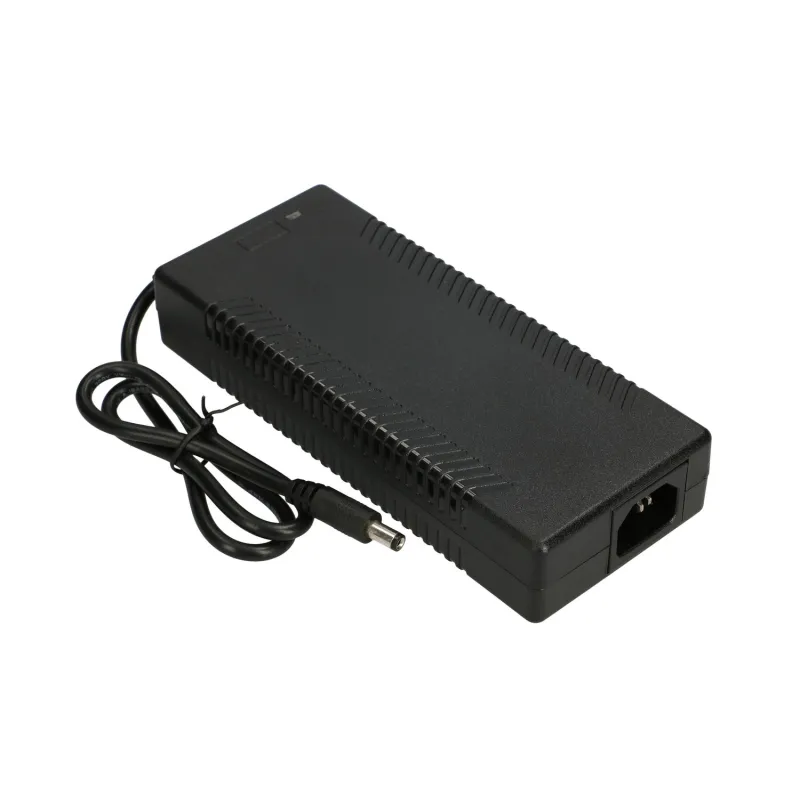 Extralink 24V 144W Zasilacz 6A, wtyczka jack 5,5/2,1mm
