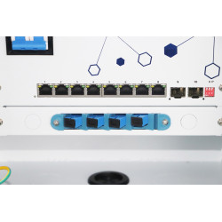 Extralink Atlas | Interruptor PoE para exterior | 8x RJ45 1000Mbps PoE, 2x SFP, 120W, enfriamiento activo - Imagen 5