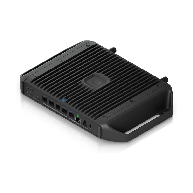 UBIQUITI UCG-INDUSTRIAL - Imagen 3