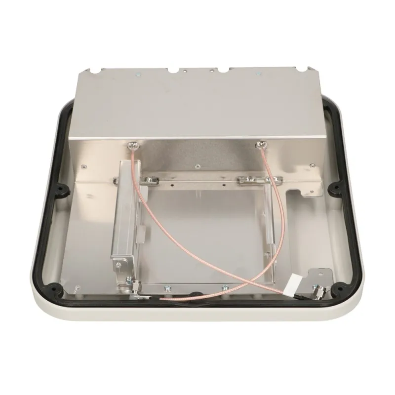 Extralink ELTEBOX Dış Anten, LTE + WiFi 2,4GHz, 4x RJ45, 2x Dönel Anten