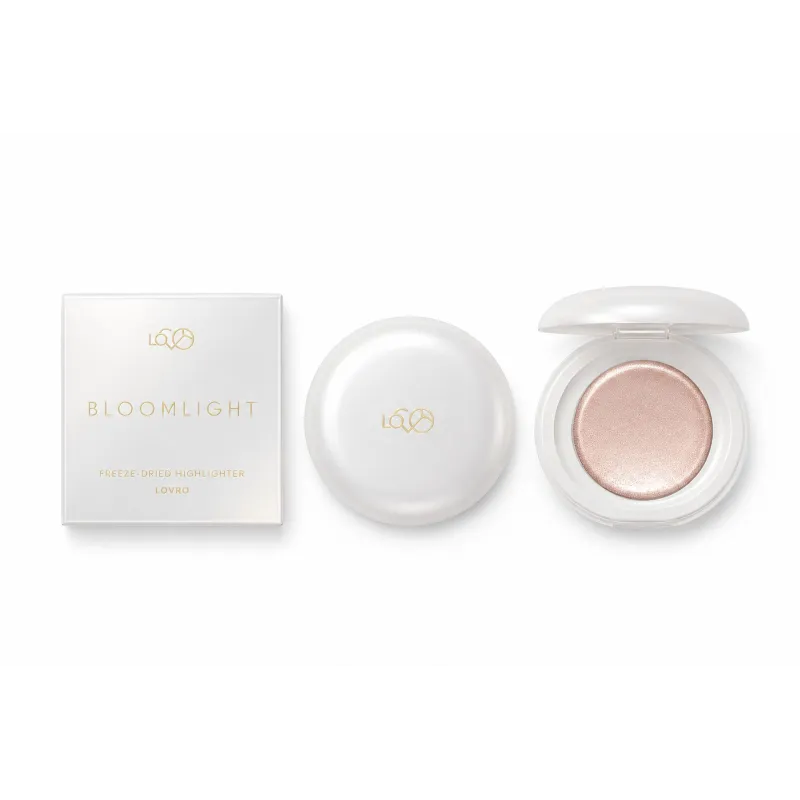 LOVRO BLOOMLIGHT FREEZE-DRIED HIGHLIGHTER ROZŚWIETLACZ DO TWARZY 01 CHAMPAGNE DIAMOND 3.8G - Image 2