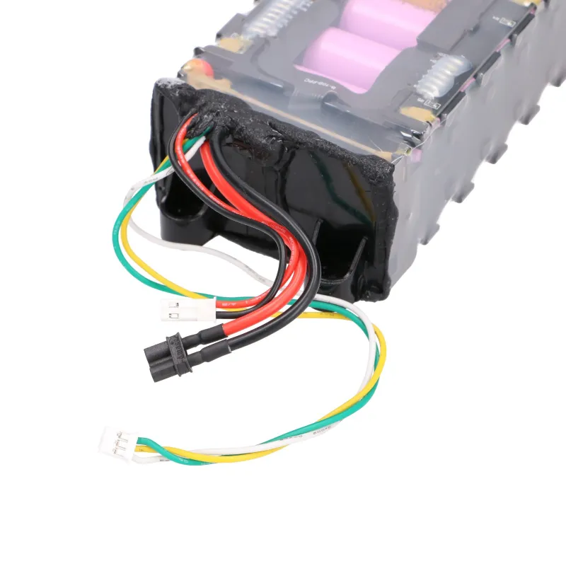 Batería recargable para patinete Xiaomi Scooter M365 10INR19/66-3 7650mAh 36V - Imagen 5