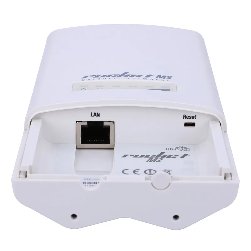 Ubiquiti RocketM2 |Základní stanice | 2,4GHz, 1x RJ45 100Mb/s, 2x RP-SMA