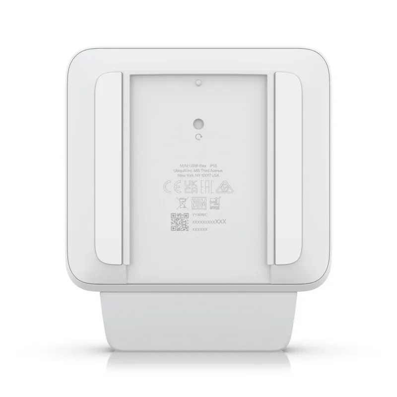 Ubiquiti Switch USW-FLEX-3, UniFi, 5x RJ45 1000Mb/s, 1x PoE In, 4x PoE Out, 46W, 3-pack - Image 2