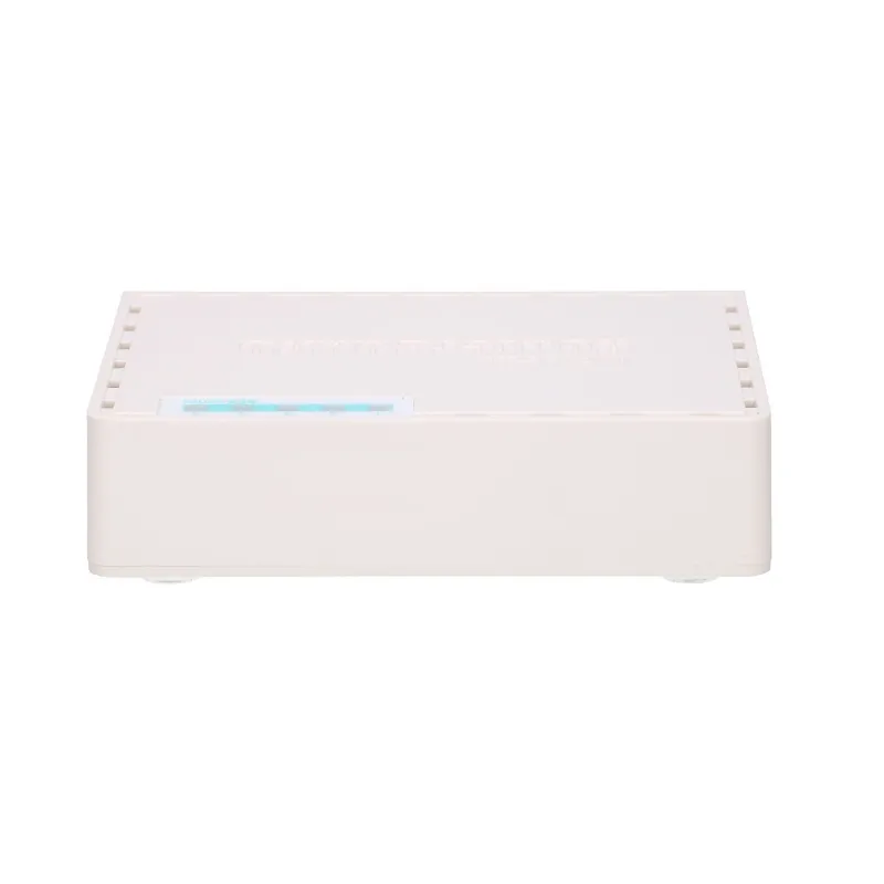 Router MikroTik hEX RB750Gr3, 5x RJ45 1000Mb/s, 1x USB - Obrázek 3