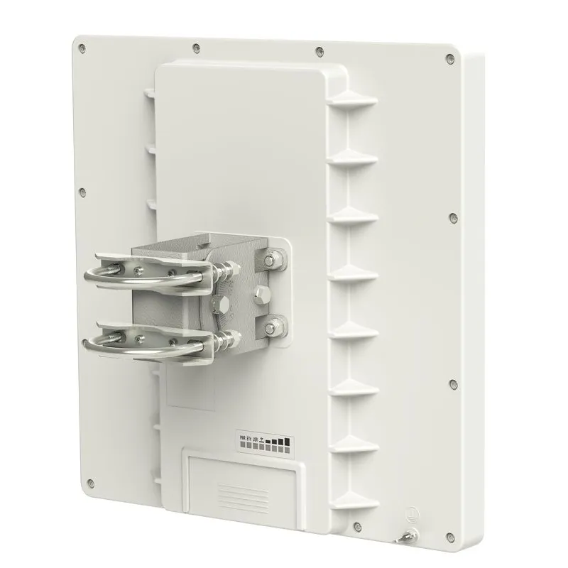 MikroTik QRT 2 | Dispositivo Cliente | RBQRTG-2SHPnD, 2,4GHz, 1x RJ45 1000Mb/s