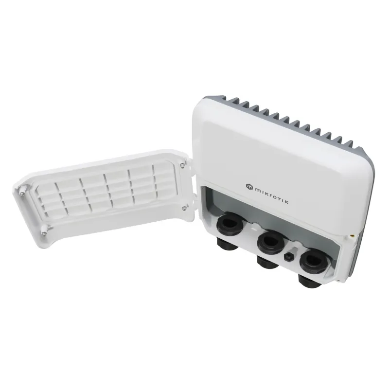 Маршрутизатор MikroTik RB5009UPr+S+OUT, 7x RJ45 1000Mb/s PoE, 1x RJ45 2.5Gb/s PoE, 1x SFP+, 1x USB 3.0, IP66