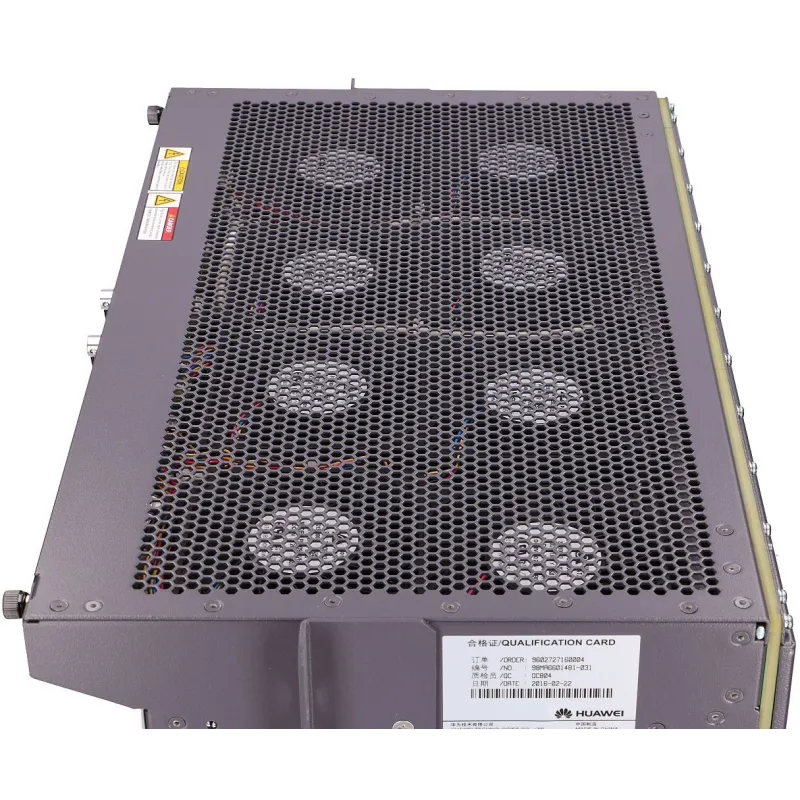 OLT Huawei MA5680T, 1x GPFD, 2x SCUN, 2x PRTE, 1x GICF, 1x X2CS