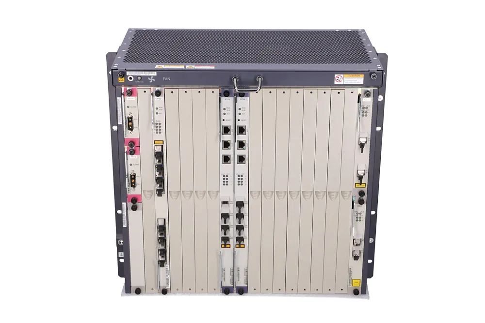 Huawei MA5680T | OLT | GPON C+, 1x X2CS, 1x GICF, 1x GPBD, 2x SCUN, 2x PRTE 4