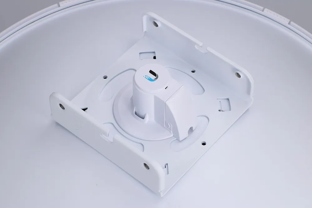 Ubiquiti PBE-5AC-500 | CPE | PowerBeam, 5GHz, 1x RJ45 1000Mb/s, 27dBi Zysk anteny21dBi - 30dBi