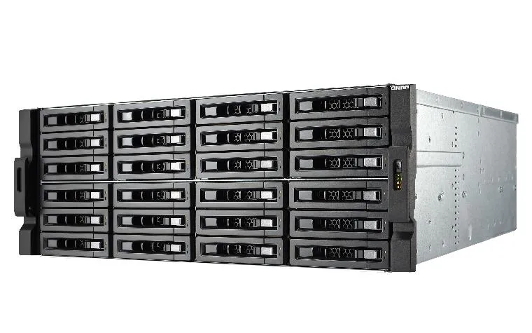 QNAP TVS-EC2480U-SAS-RP-16G-R2 Ilość zainstalowanych dysków0