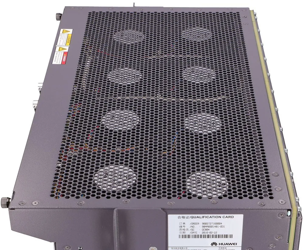 Huawei MA5680T | OLT | GPON, 2x SCUN, 2x PRTE, 2x GICF, 1x GPFD 16 SFP C+ 4