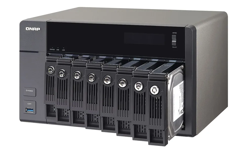QNAP TVS-871-I7-16G Seria procesoraIntel Core i7