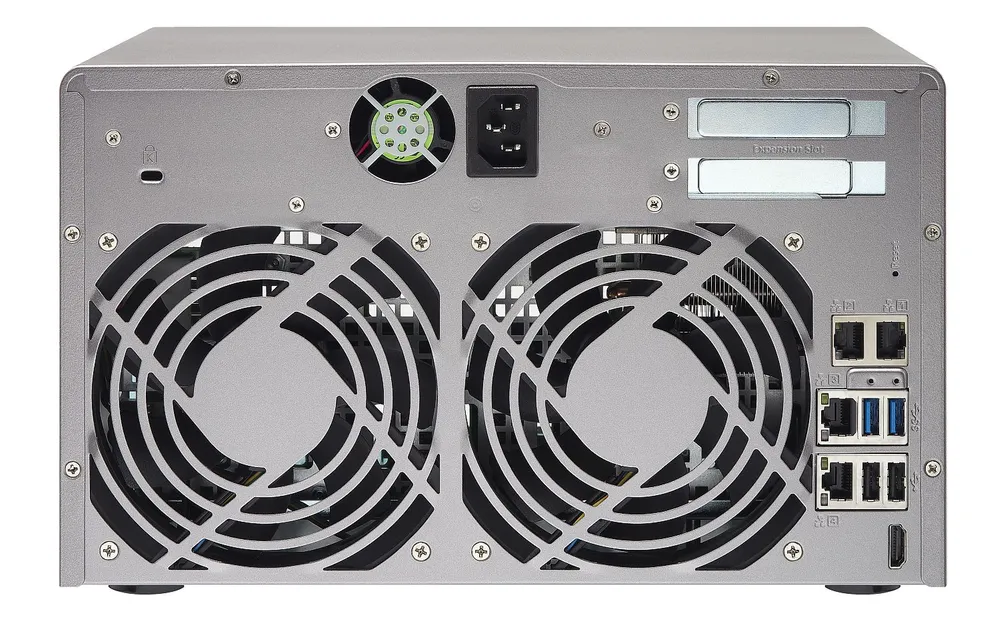 QNAP TVS-871-I7-16G Ilość zainstalowanych dysków0