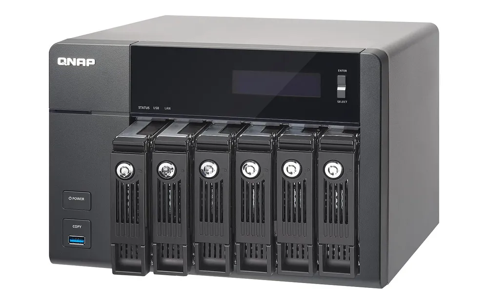 QNAP TVS-671-I3-4G Seria procesoraIntel Core i3