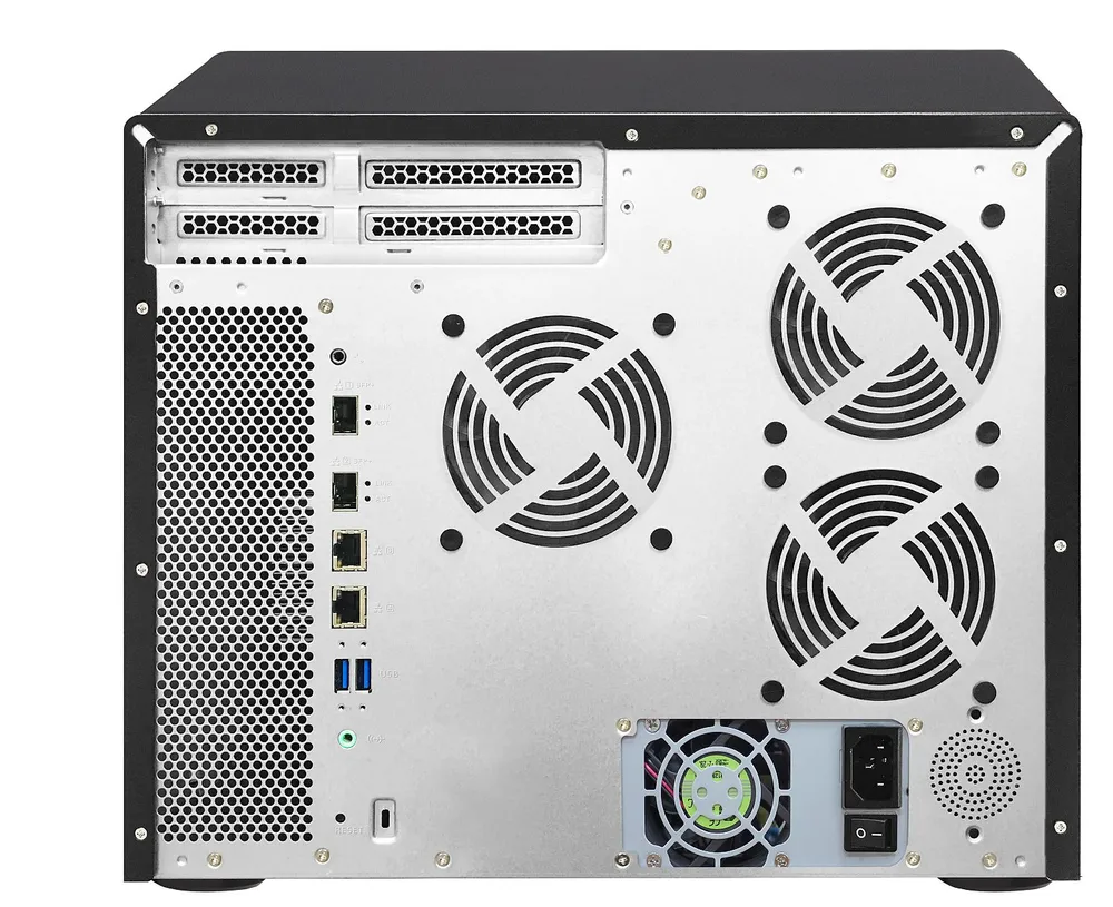 TS-1635-8G | Servidor NAS | SATA 6Gbps, 2x Gbe LAN, 2x SFP+, 3x USB, max. 16x HDD/SSD Ilość zainstalowanych dysków0