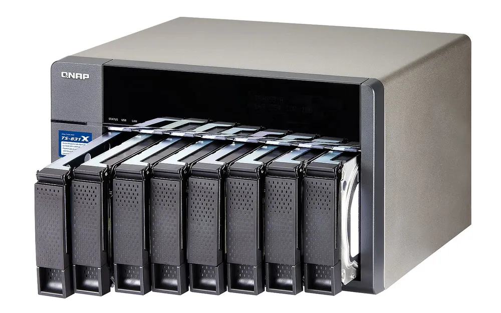 TS-831X-16G | Servidor NAS | SATA 6Gbps, 2x Gbe LAN, 2x SFP+, 3x USB, max. 8x HDD/SSD Seria procesoraARM Quad-Core