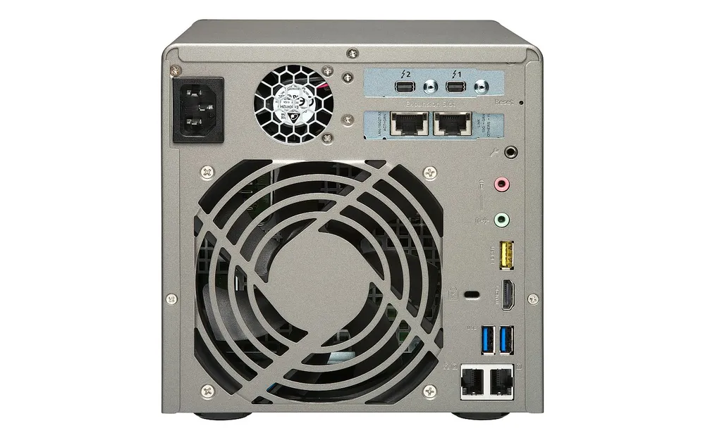 TVS-882ST2-I5-8G Ilość zainstalowanych dysków0
