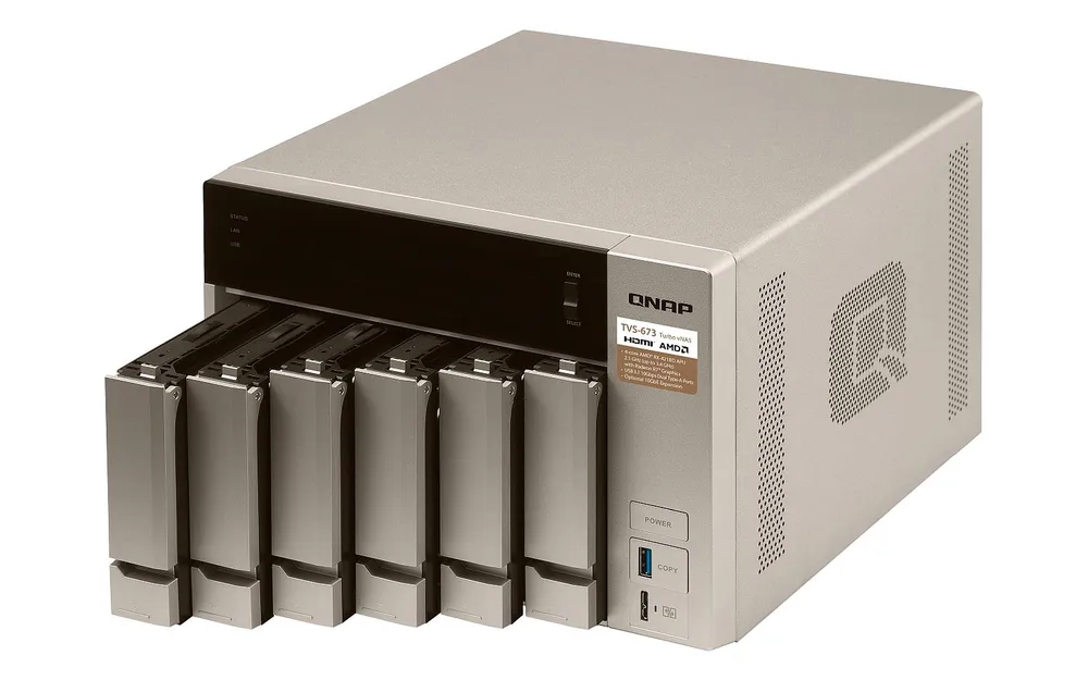 TVS-673-16G Seria procesoraAMD Quad-Core