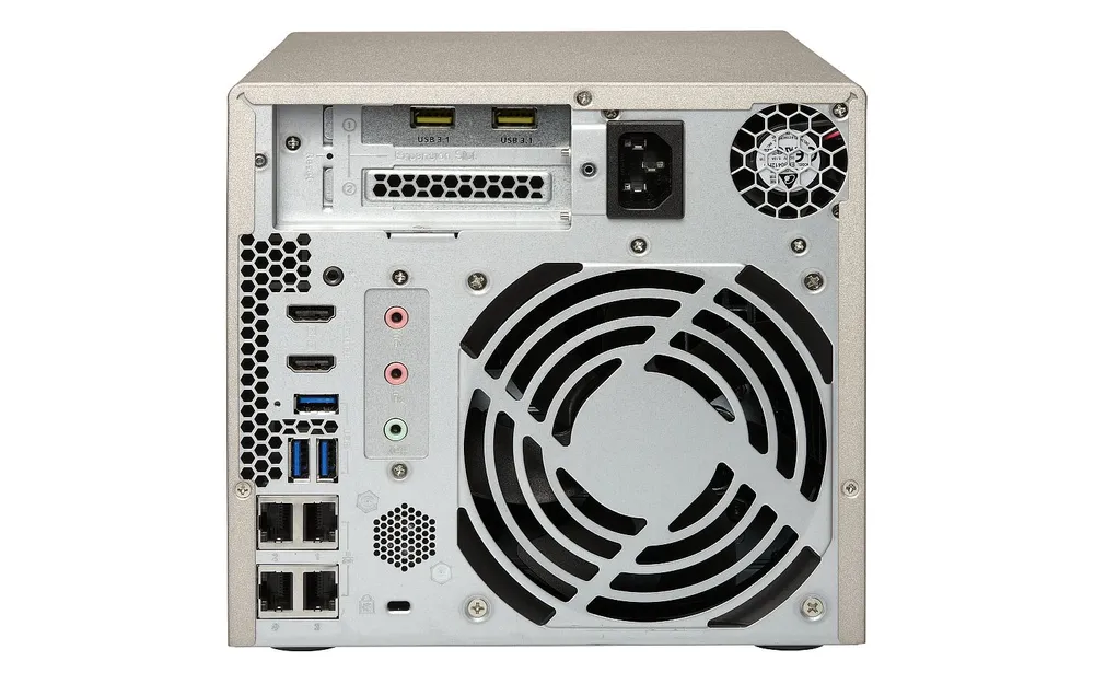TVS-473-64G Ilość zainstalowanych dysków0