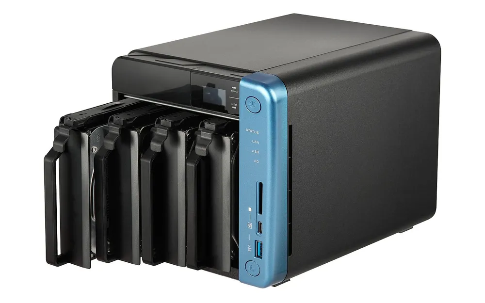 TS-451B-8G | Server NAS | SATA 6Gbps, 2x Gbe LAN, 5x USB, max. 4x HDD/SSD Seria procesoraIntel Celeron Quad-Core