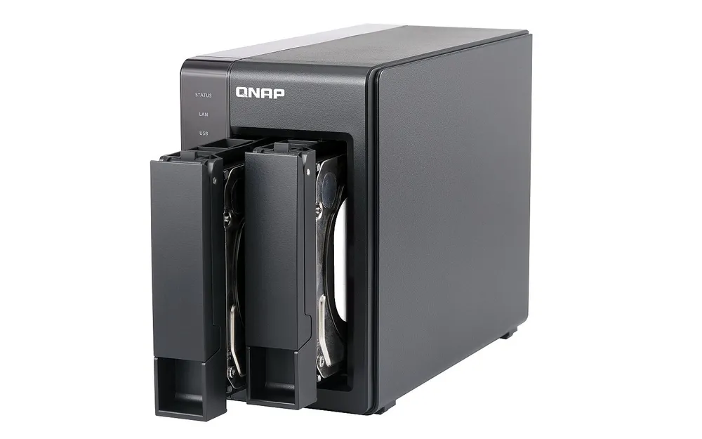 TS-251+-2G | Server NAS | SATA 6Gbps, 2x Gbe LAN, 4x USB, max. 2x HDD/SSD Seria procesoraIntel Celeron Quad-Core
