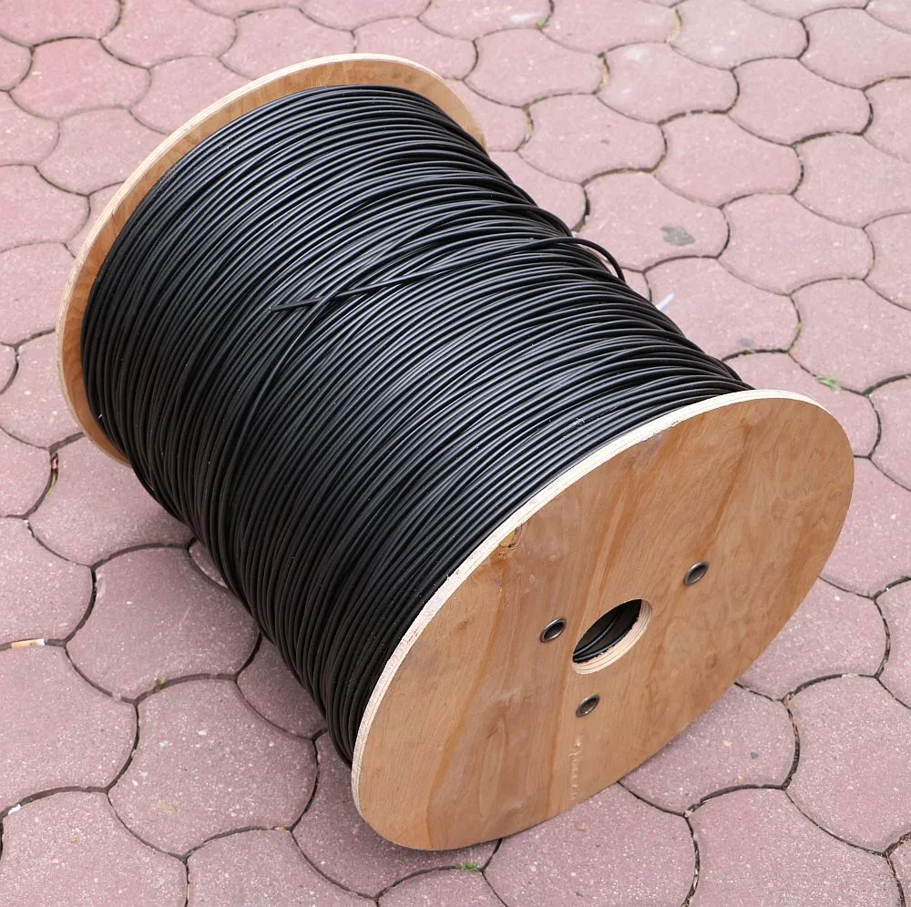 Extralink 12F | Cable de fibra óptica | 1.5kN FRP, 12J G652D, aereo, plano, 2km Standard włóknaG.652.D