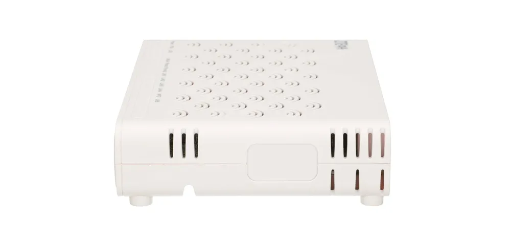 GPON ZTE F660 V5.0 V5.2 (4xGE + 1xPOTS + WIFI) Standardy sieci bezprzewodowejIEEE 802.11b