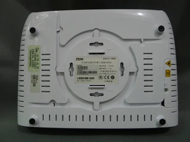ZXA10 F660 | ONT | WiFi, 1x GPON, 4x RJ45 1000Mb/s, 2x POTS, 2x USB Porty VoIP2x POTS