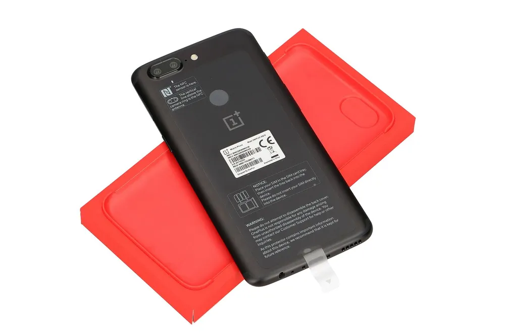 OnePlus 5T | Smartphone | 6GB RAM, 64GB de almacenamiento, Midnight Black Pamięc wbudowana 64GB