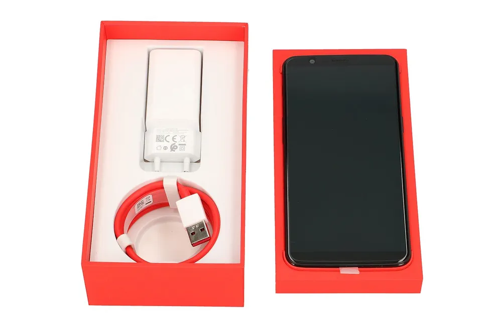 OnePlus 5T | Smartphone | 6GB RAM, 64GB de almacenamiento, Midnight Black Pamięć RAM6GB