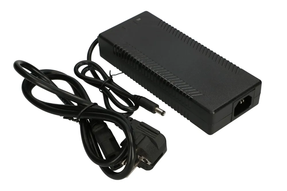 Extralink 24V 144W | Fuente de alimentación | 6A, jack 5,5/2,1mm Napięcie wyjściowe24V