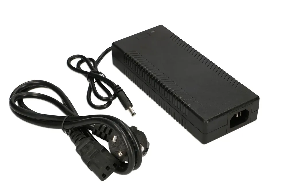 Extralink 48V 144W | Zdroj napájení | 3A, zástrčka jack 5,5/2,1mm Napięcie wyjściowe48V