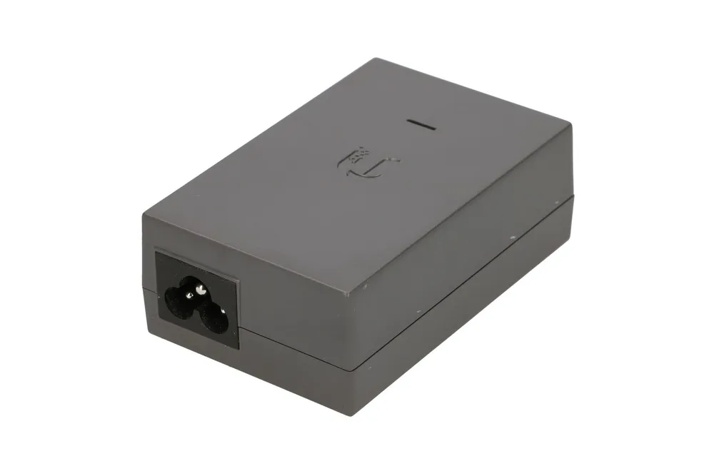 Ubiquiti POE-24-24W-G OEM | Zdroj napájení PoE | 24V, 1A, 24W, Gigabit Napięcie wyjściowe24V