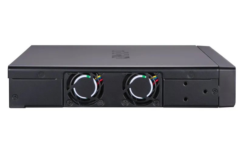 QSW-804-4C | Switch | 4x SFP+, 4x RJ45/SFP+ Combo Standard sieci LAN10 Gigabit Ethernet