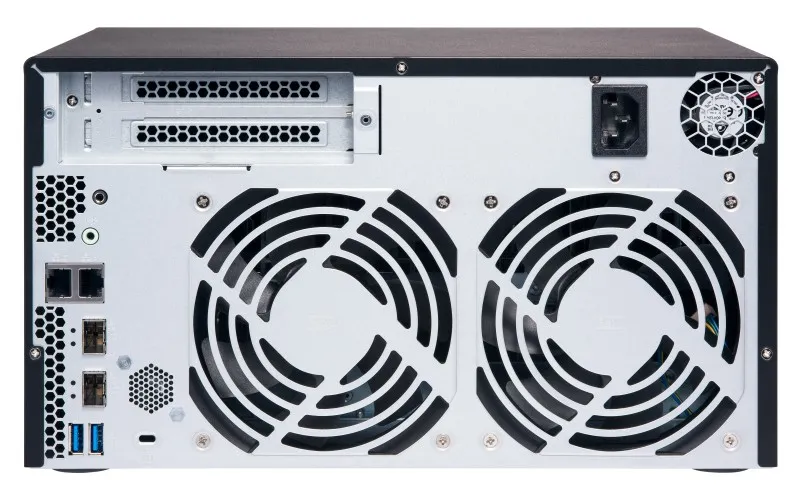 QNAP TS-832X-2G Ilość zainstalowanych dysków0