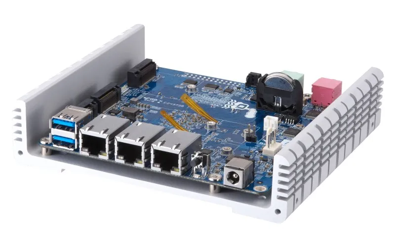 QBoat Sunny | IoT Servidor | Annapurna Labs AL-314, 2 GB DDR3L, 512MB NAND, Gb LAN 2