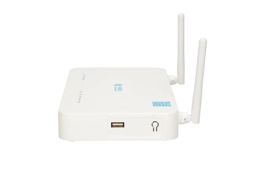 ZXHN F673A | ONT | WiFi, 1x GPON, 4x RJ45 1000Mb/s, 1x RJ11, 2x USB Standardy sieci bezprzewodowejIEEE 802.11ac