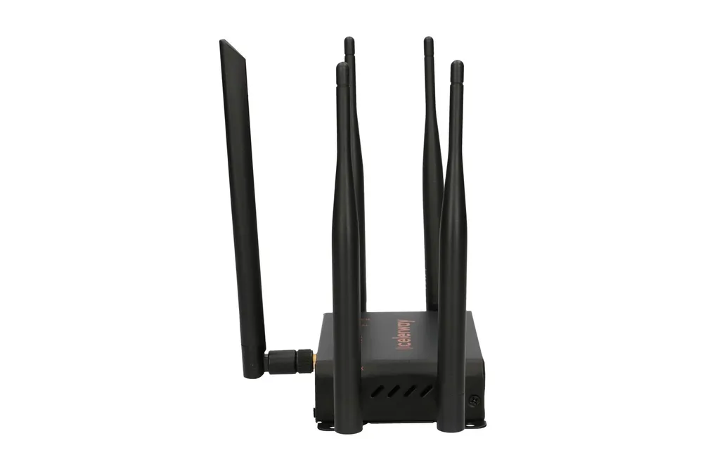 Celerway Cumullus Dual CAT4 | Router LTE | Dual CAT4 Maksymalna prędkość transmisji bezprzewodowej867 Mb/s