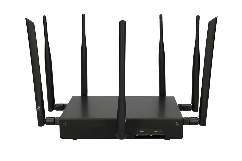 Celerway Pileus | LTE Router | CAT6+CAT6 1