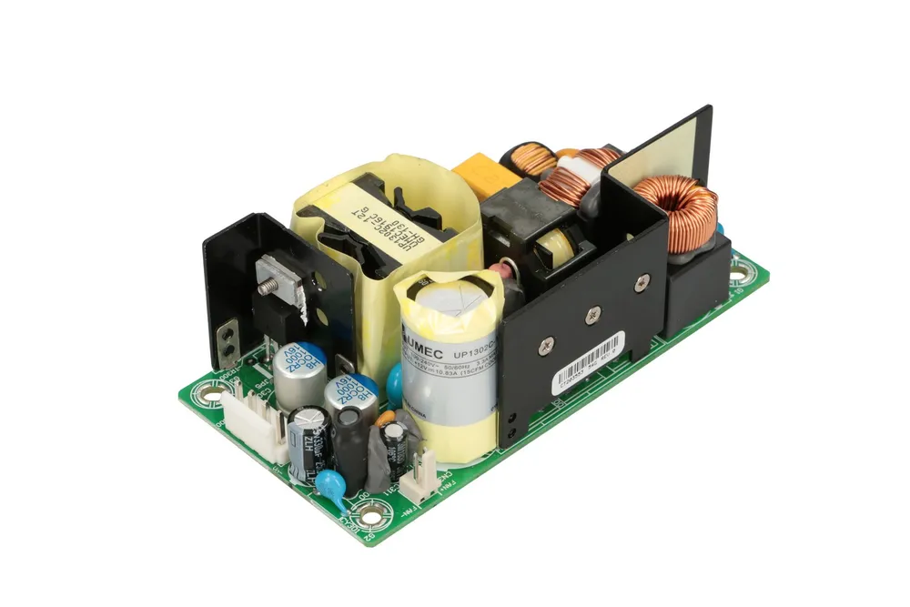 MikroTik UP1302C-12 | Fuente de alimentación | 12V, 10.8A, 1300W, dedicado a CCR1036 series Napięcie wyjściowe12V