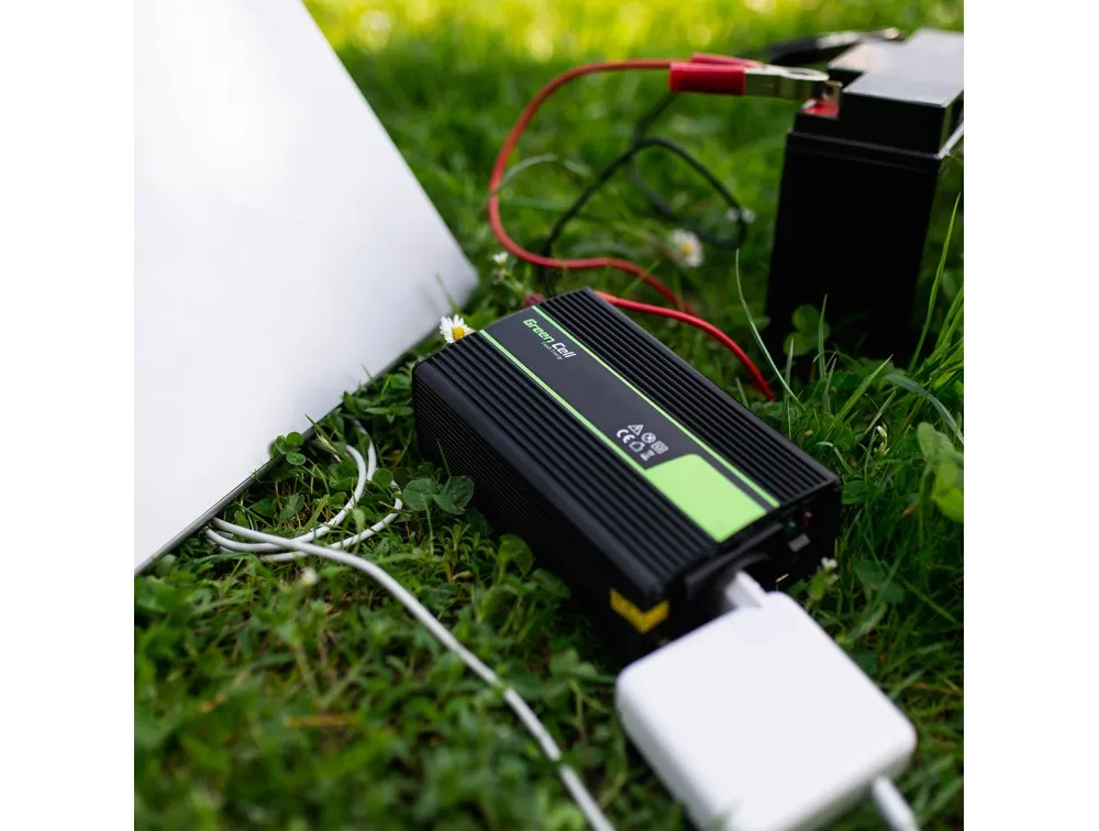 Green Cell INV03DE | Convertidor de voltaje para coche | 12V, 500W 3